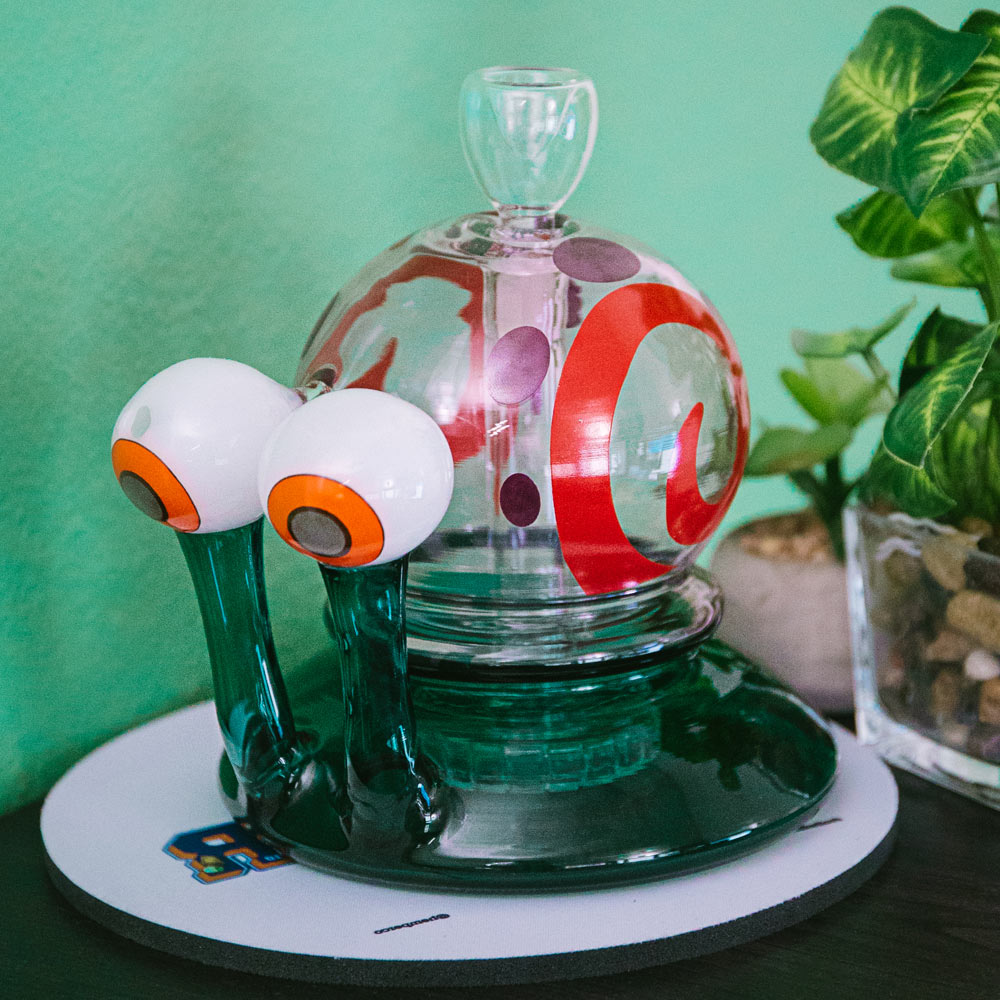 gary plastic plant Hemper Gary the Snail XL Bong – INHALCO