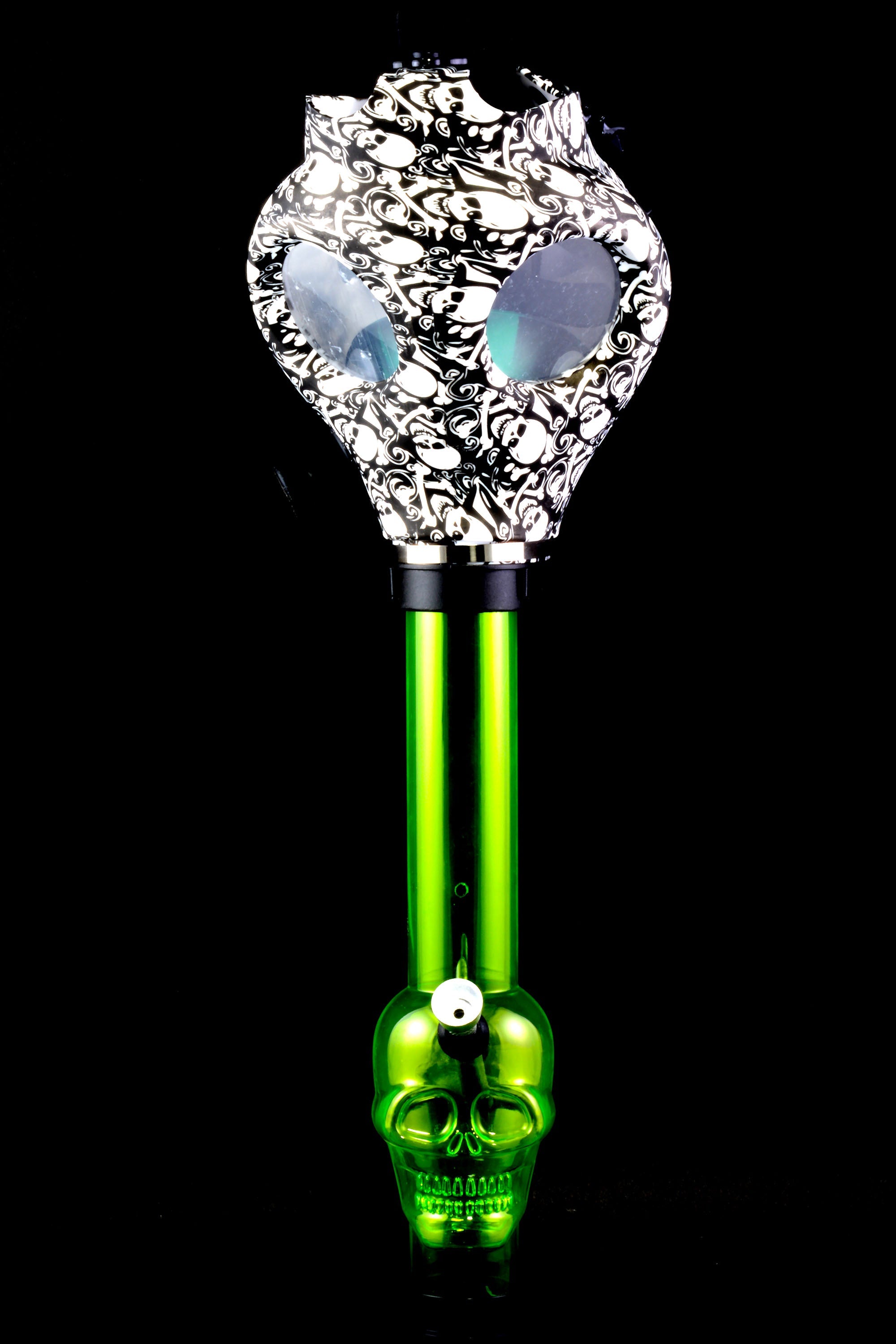 Alien Skull Acrylic Gas Mask Bong