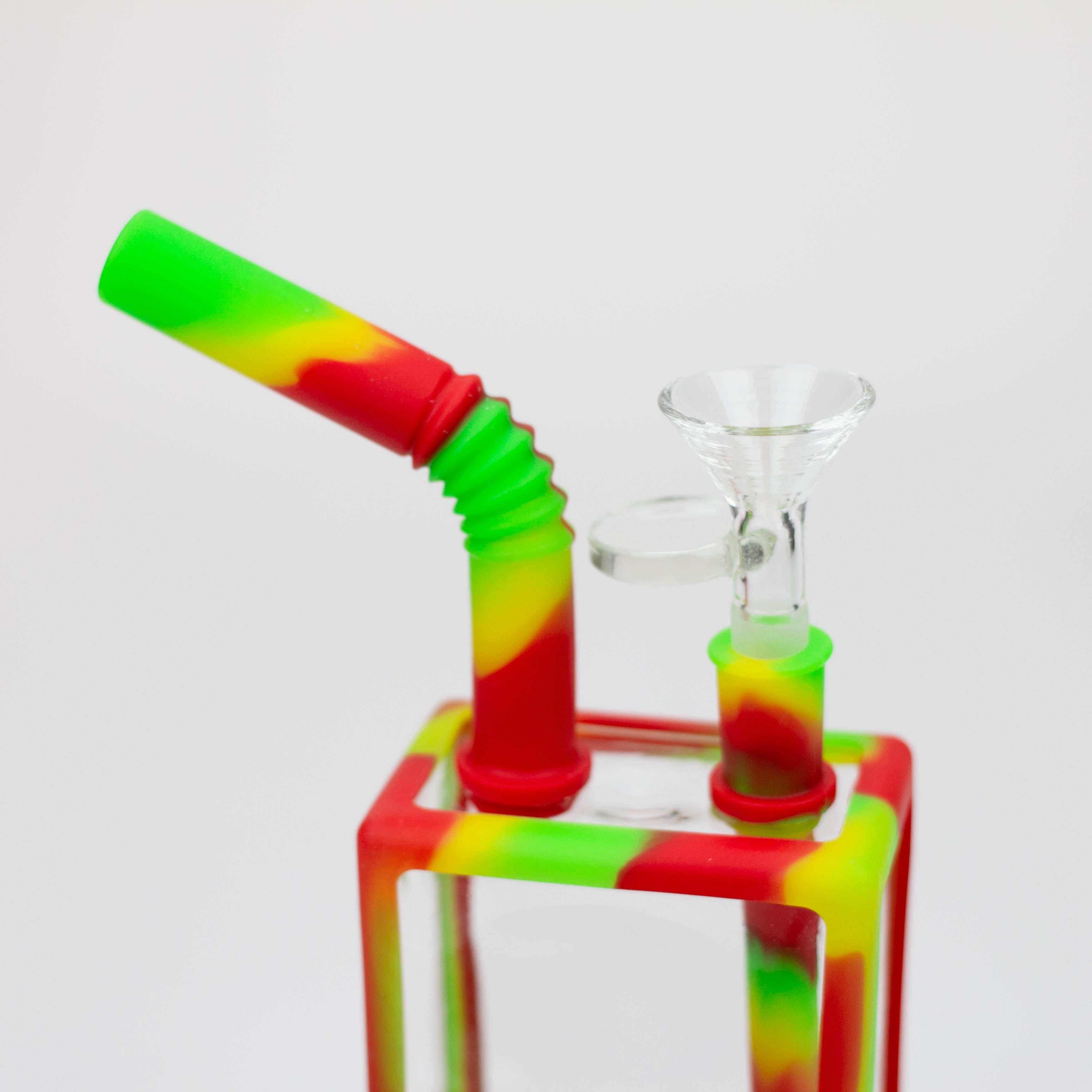 WENEED®- 8&quot; Silicone Juice Box bong