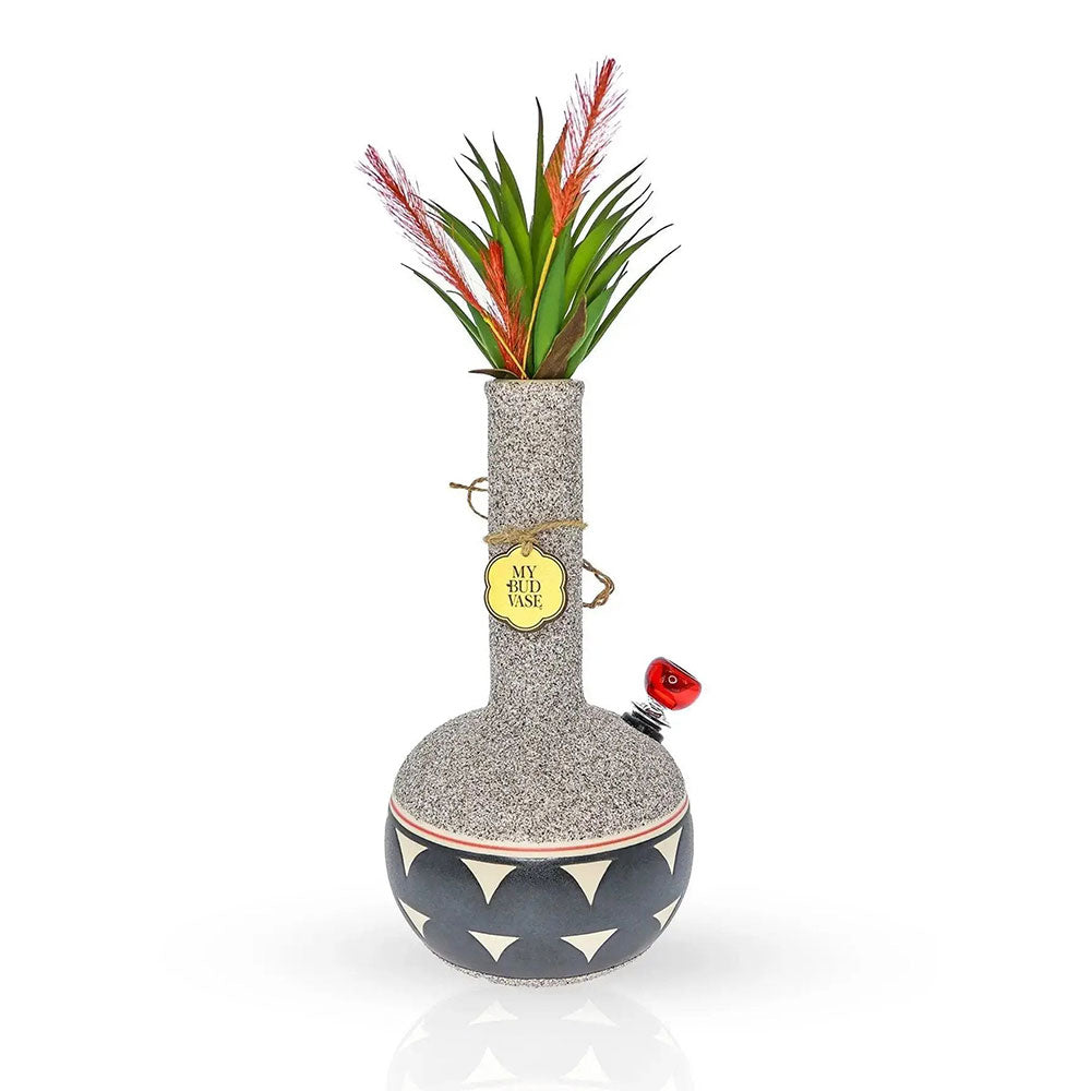 Right Side of Coyōté Vase Bong