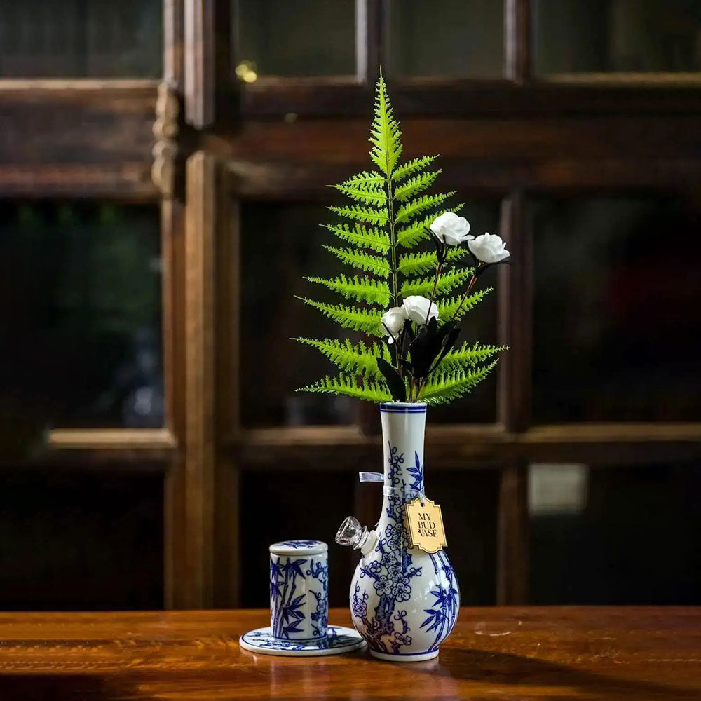 Luck Porcelain Vase Bong displayed on a table