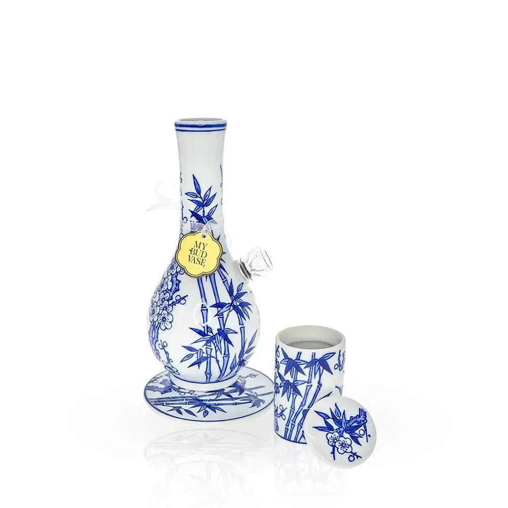 Luck Porcelain Vase Bong showing its vase-shaped design