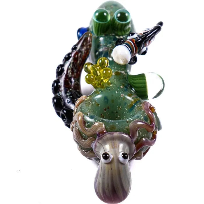 Front view of the Sea-life Octopus Premium Hand Pipe