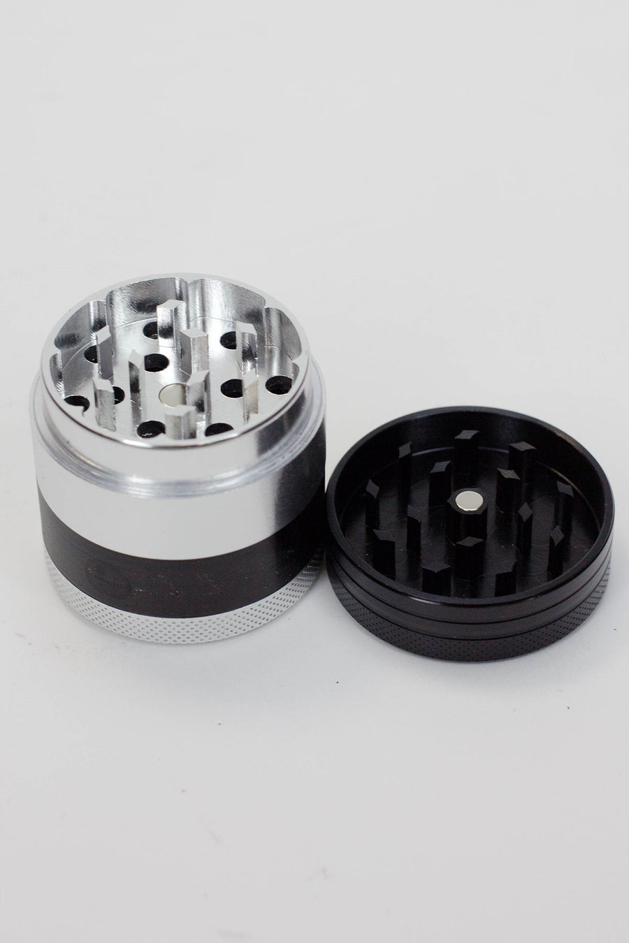 Genie 4 parts Quality Aluminum grinder Display of 12_4