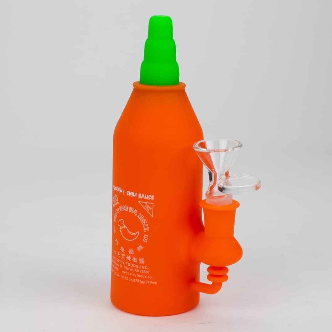 WENEED Silicone Sriracha Bong 6.5&quot;